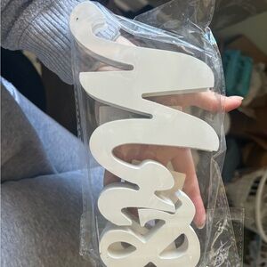 White Wooden 'Mr & Mrs” Sign